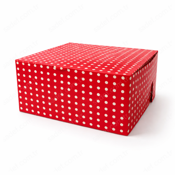 NO:3 KARE TURTA KUTUSU ( 28X28X13 CM ) 50 AD