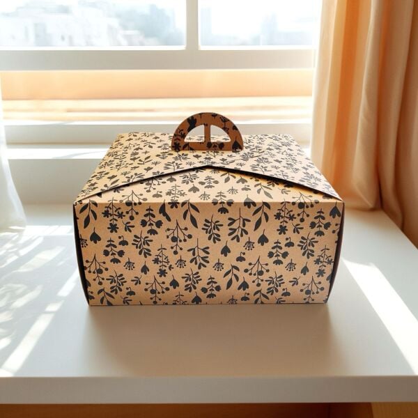 KRAFT SAPLI NO:3 KARE TURTA KUTUSU ( 28X28X13 CM ) 50 AD