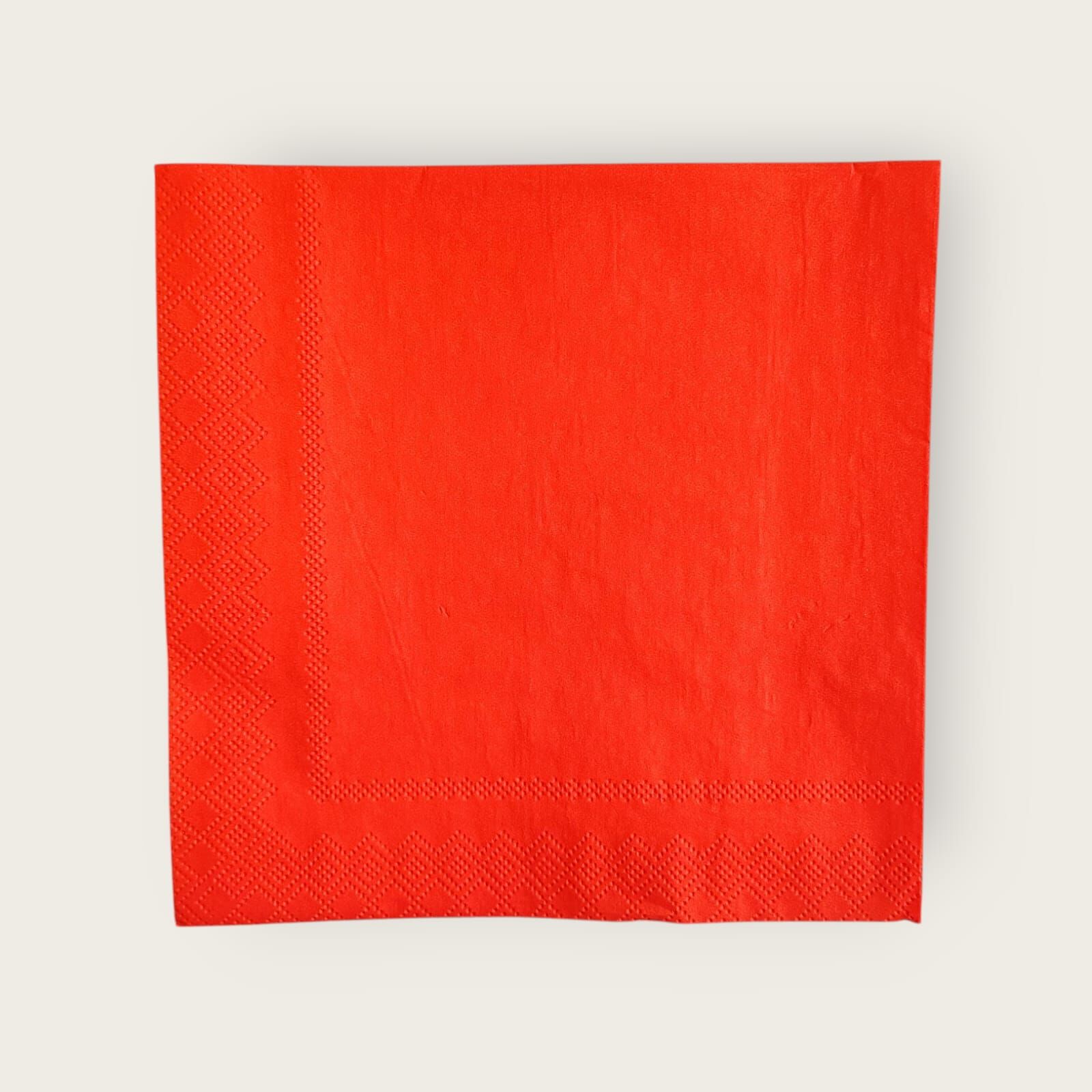 RENKLİ 33X33 KARE PEÇETE 20 AD KIRMIZI