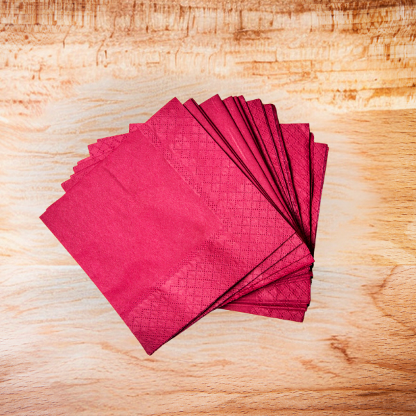 RENKLİ 33X33 KARE PEÇETE KIRMIZI 50 ADET X 24 PAKET