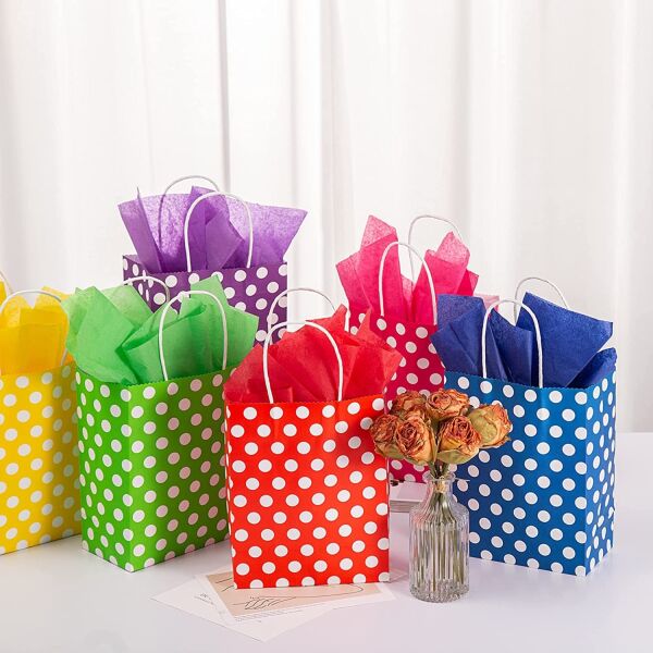 SİYAH PUANTİYELİ BÜKÜM SAPLI  - ORTA BOY KAĞIT ÇANTA 25X31 CM 100 ADET